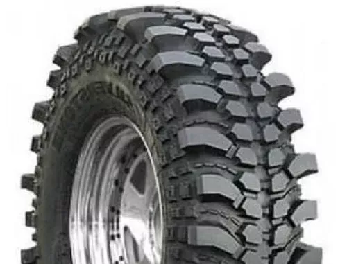 Comforser Thruster 11.5/35R15 122K padangos