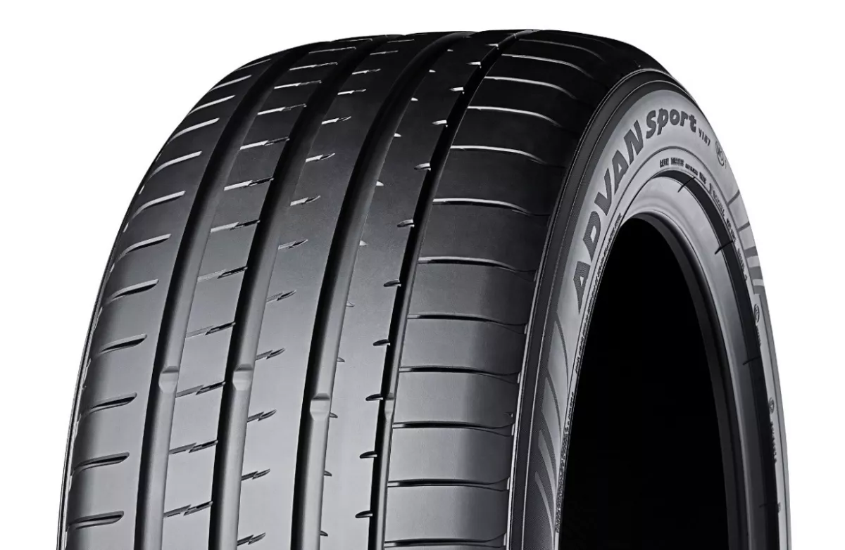 Yokohama DEMO Advan Sport V107E (*) 315/35R22 111Y XL padangos
