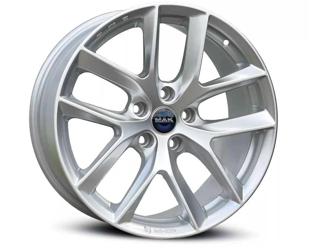 MAK Voltage ratlankiai 5×114.3 R18 ET40 8.5J