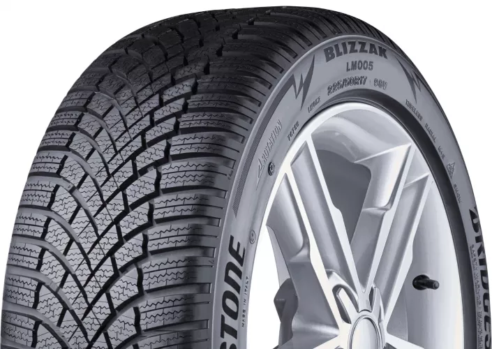 Bridgestone Blizzak LM-005 185/60R15 88T XL padangos