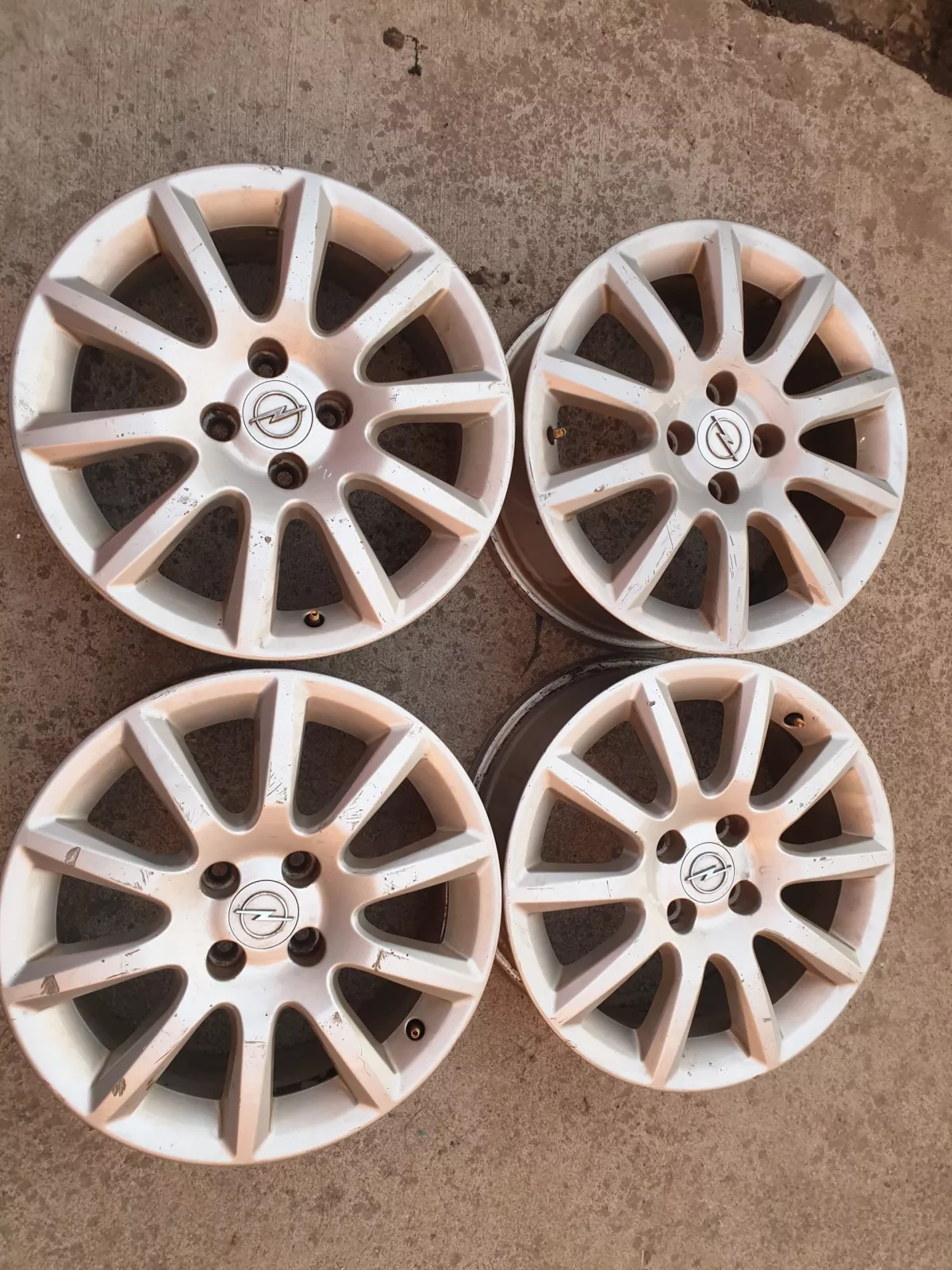 Opel ratlankiai 4×100 R16