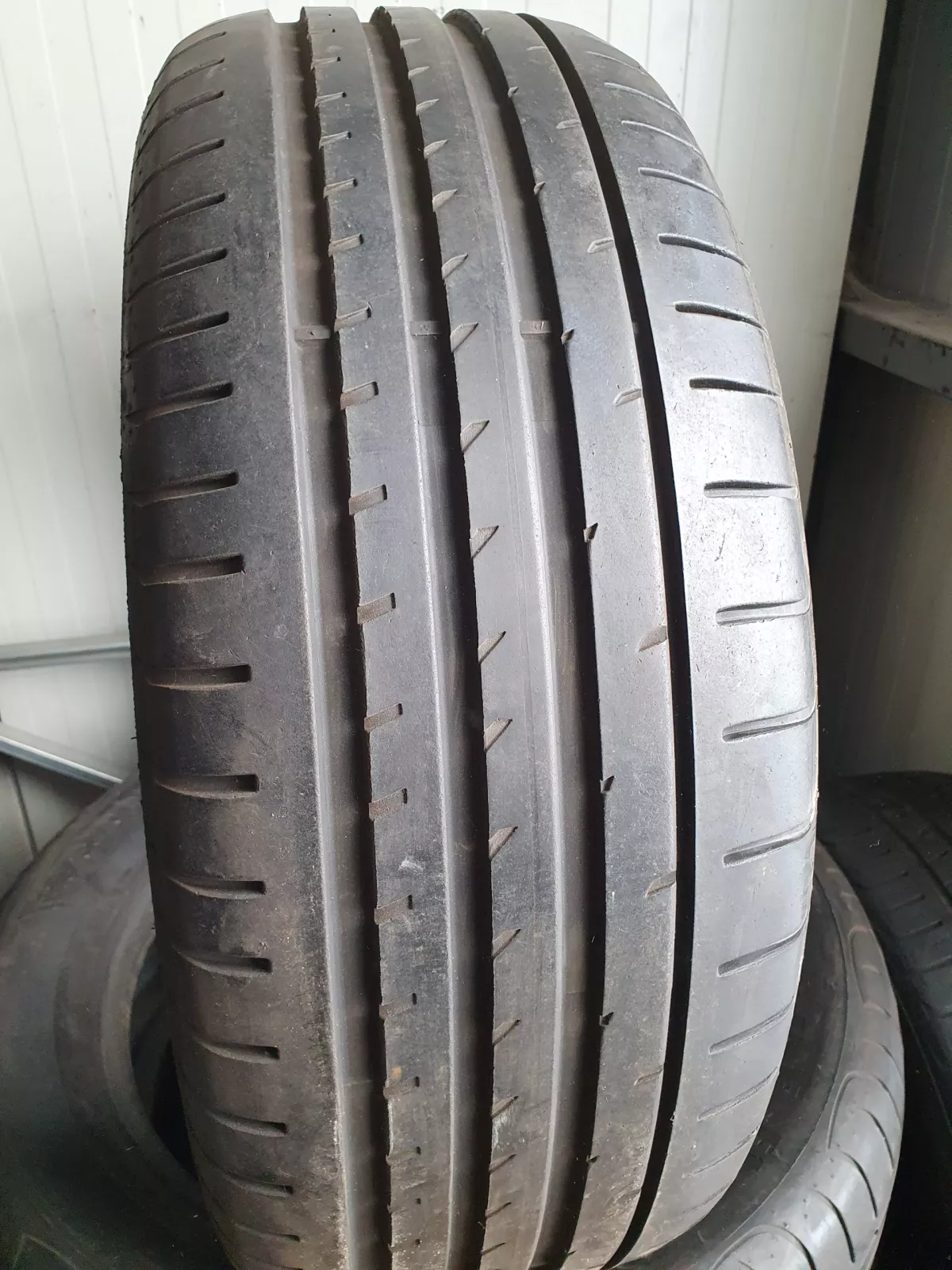 Goodyear Eagly F1 asymmetric2 255/55R19