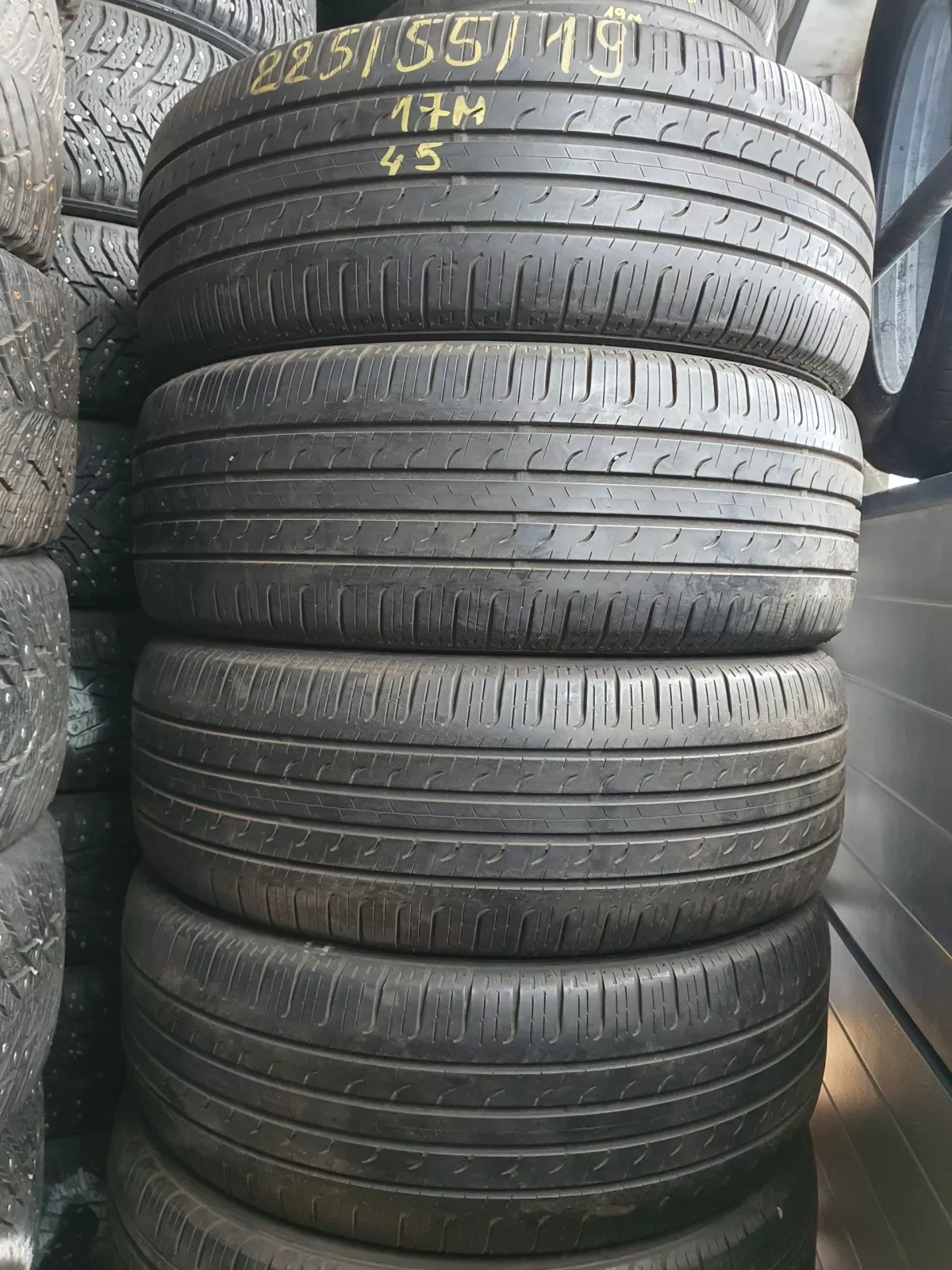 Goodyear EfficientGrip 4×4 SUV 225/55 R19