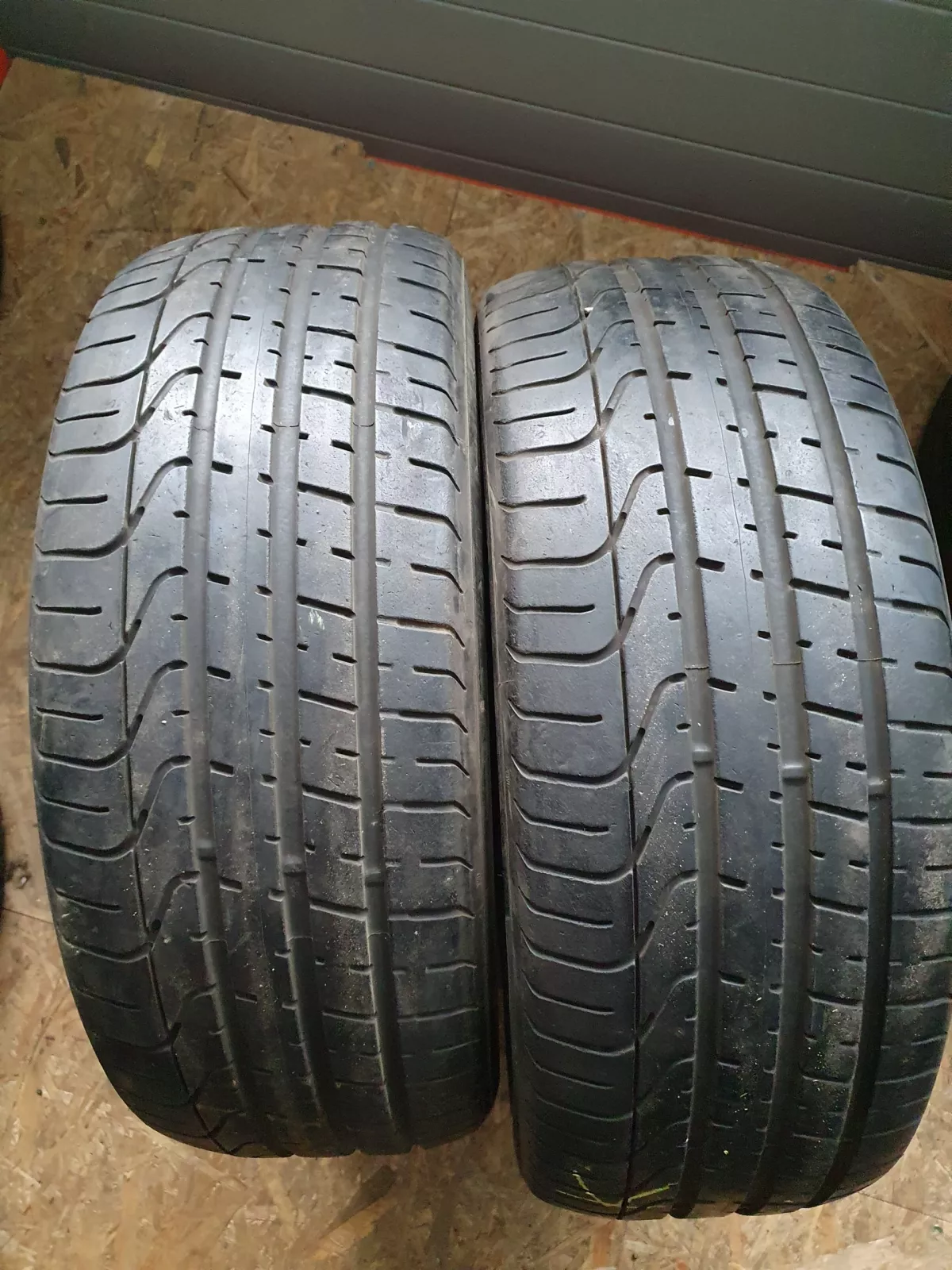 Pirelli naudotos padangos 235/50 R19