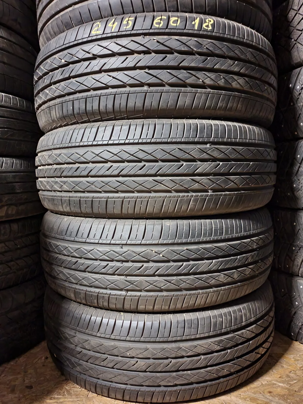 Rotalla padangos 245/60R18 M+S
