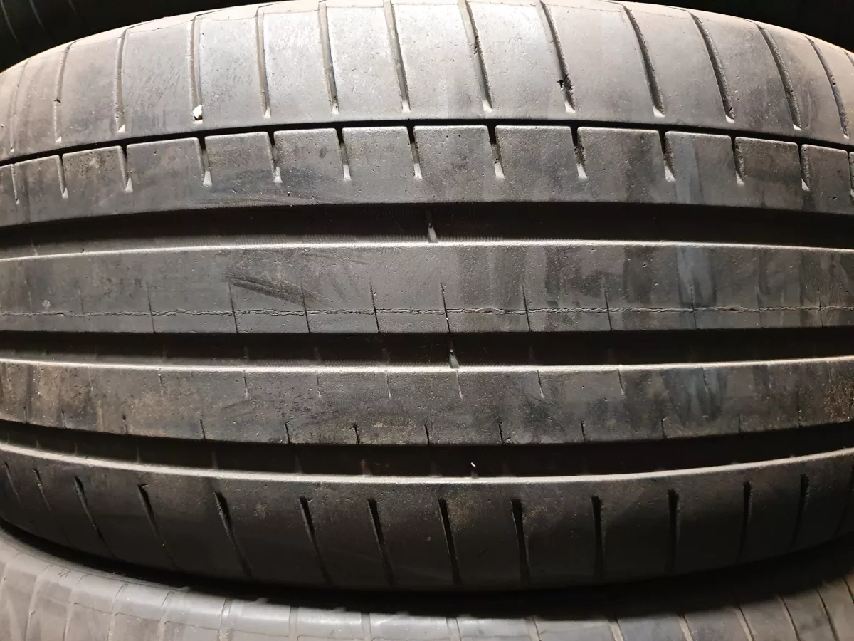 Vredestein Ultrac Vorti+ 245/45R19