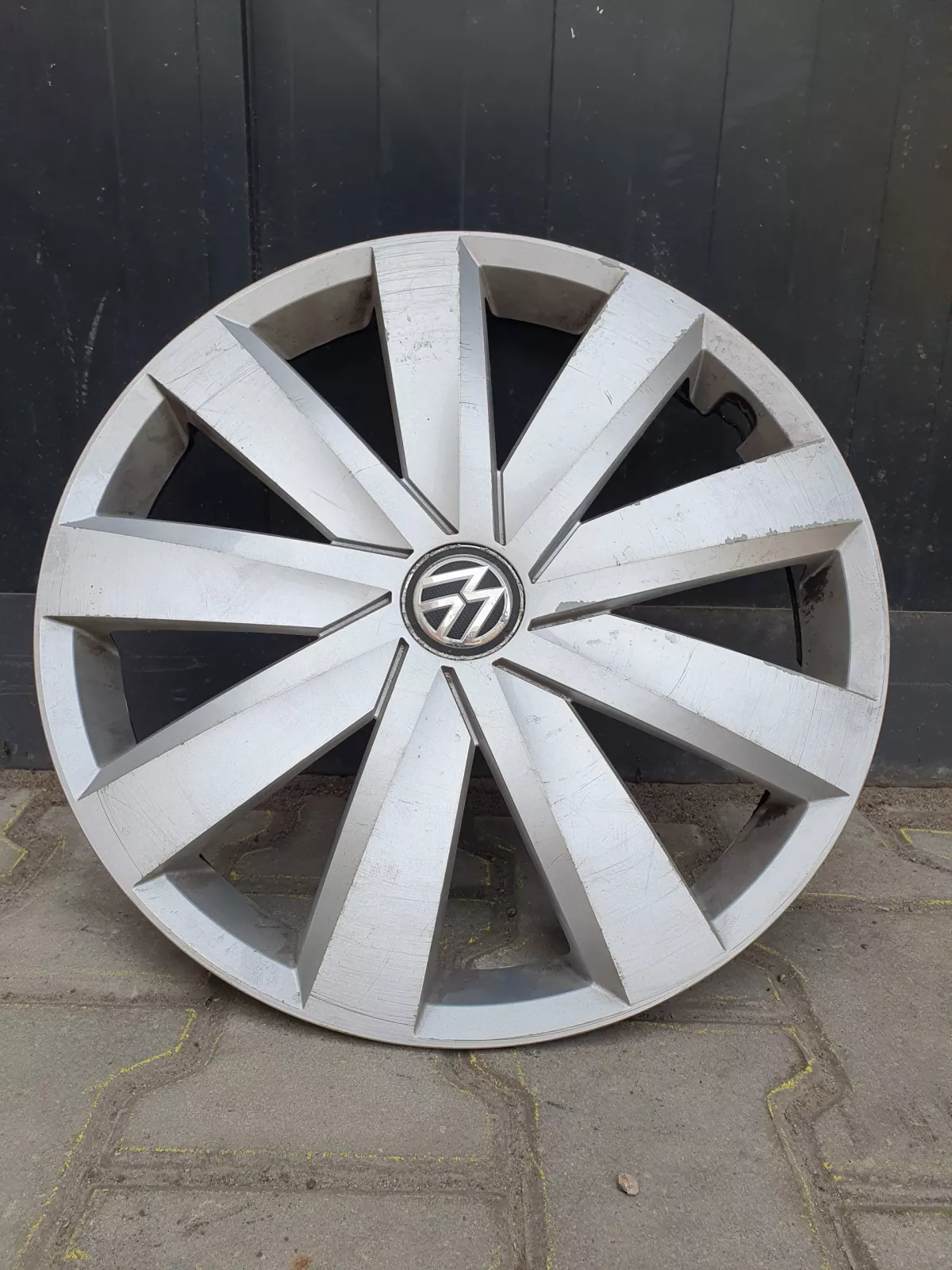Volkswagen ratlankiu gaubtai R16