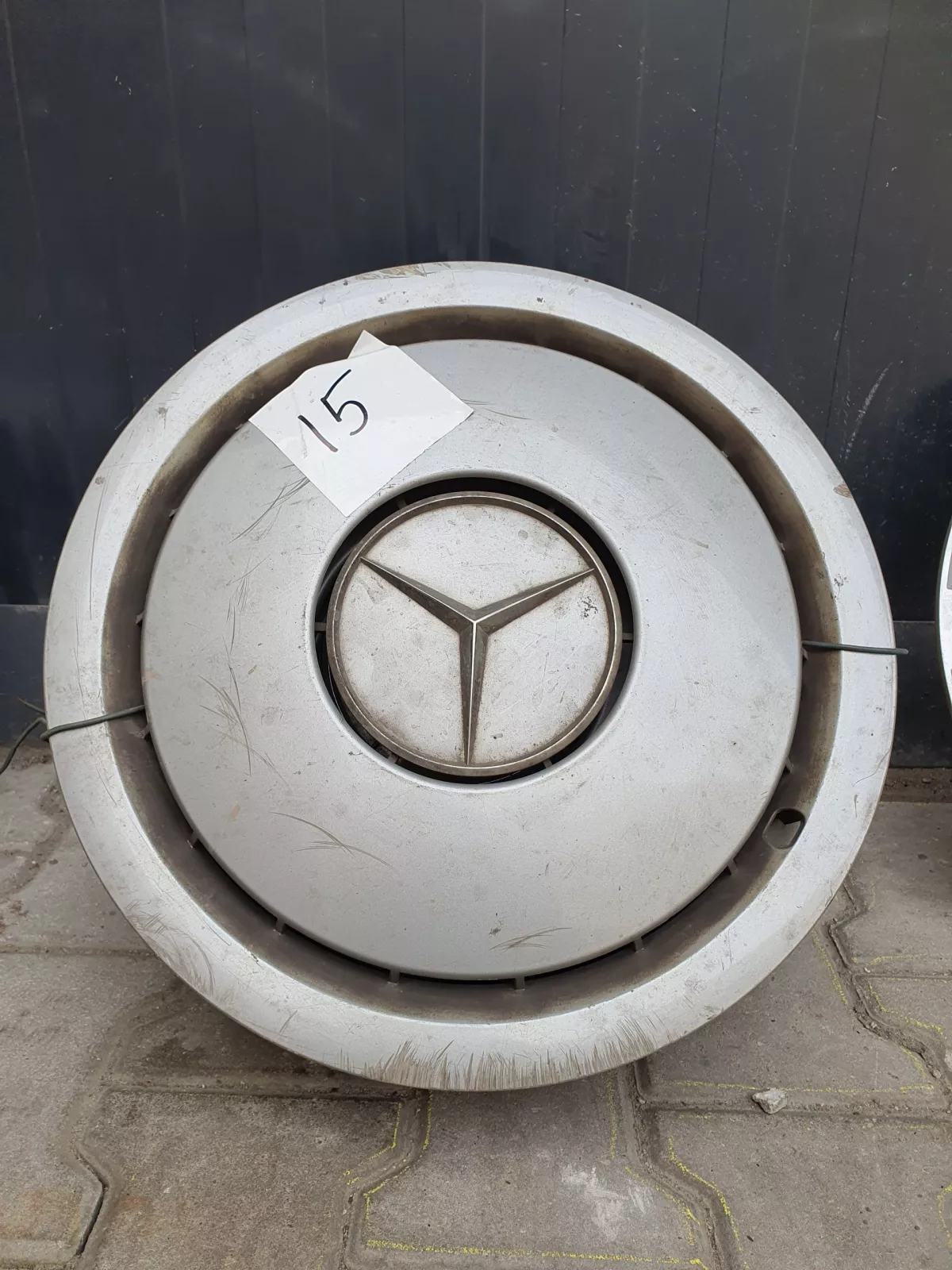 Mercedes ratlankiu gaubtai R15 4vnt