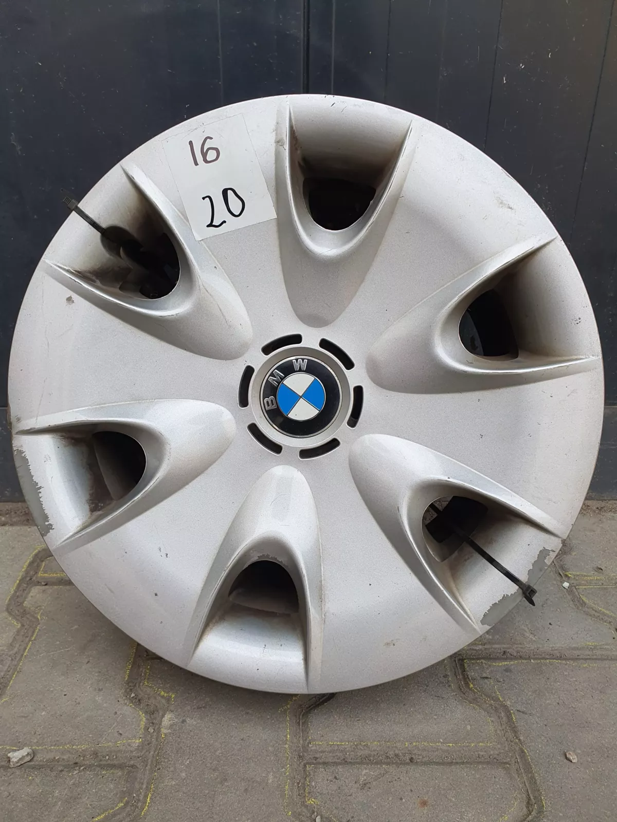 BMW ratlankiu gaubtai R16 4vnt