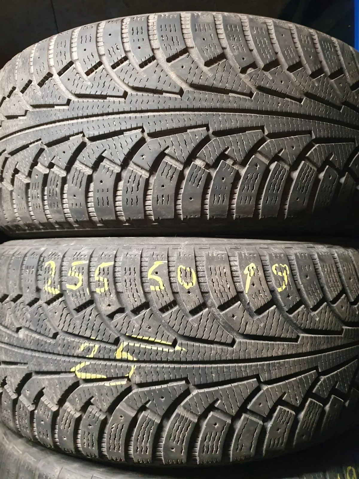 Nokian Hakapelliita 255/50R19
