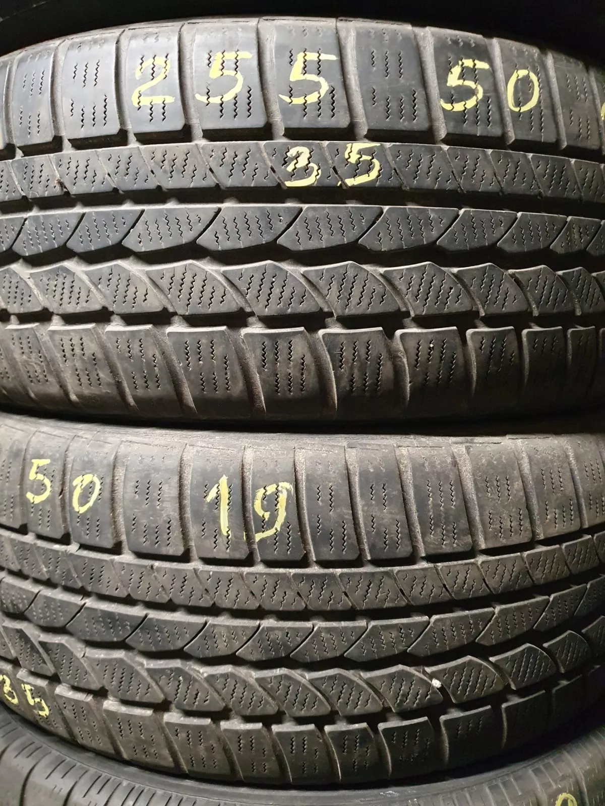 Continental 255/50R19