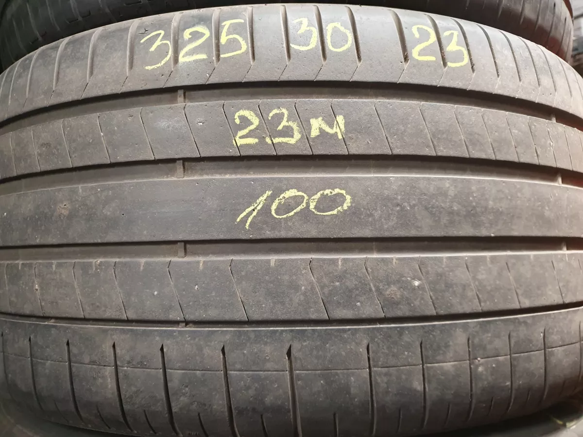 Pirelli Pzero 325/30R23 padangos