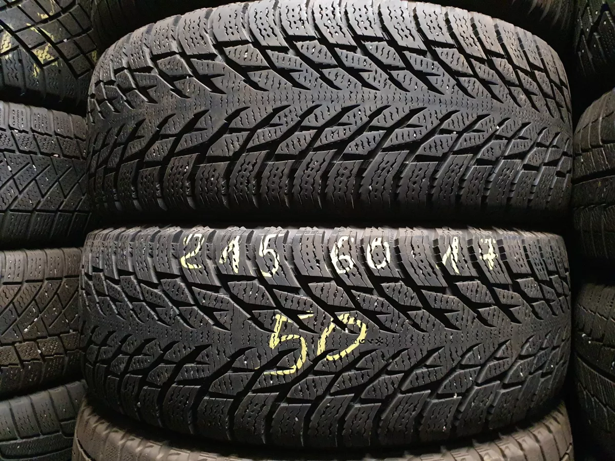 Nokian Hakkapeliitta R3 SUV 215/60R17 naudotos padangos