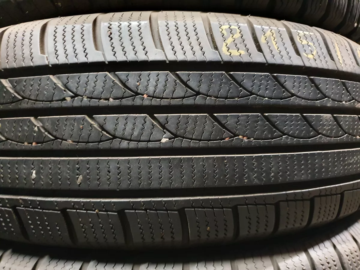 Tracmax s210 215/60R17 padangos