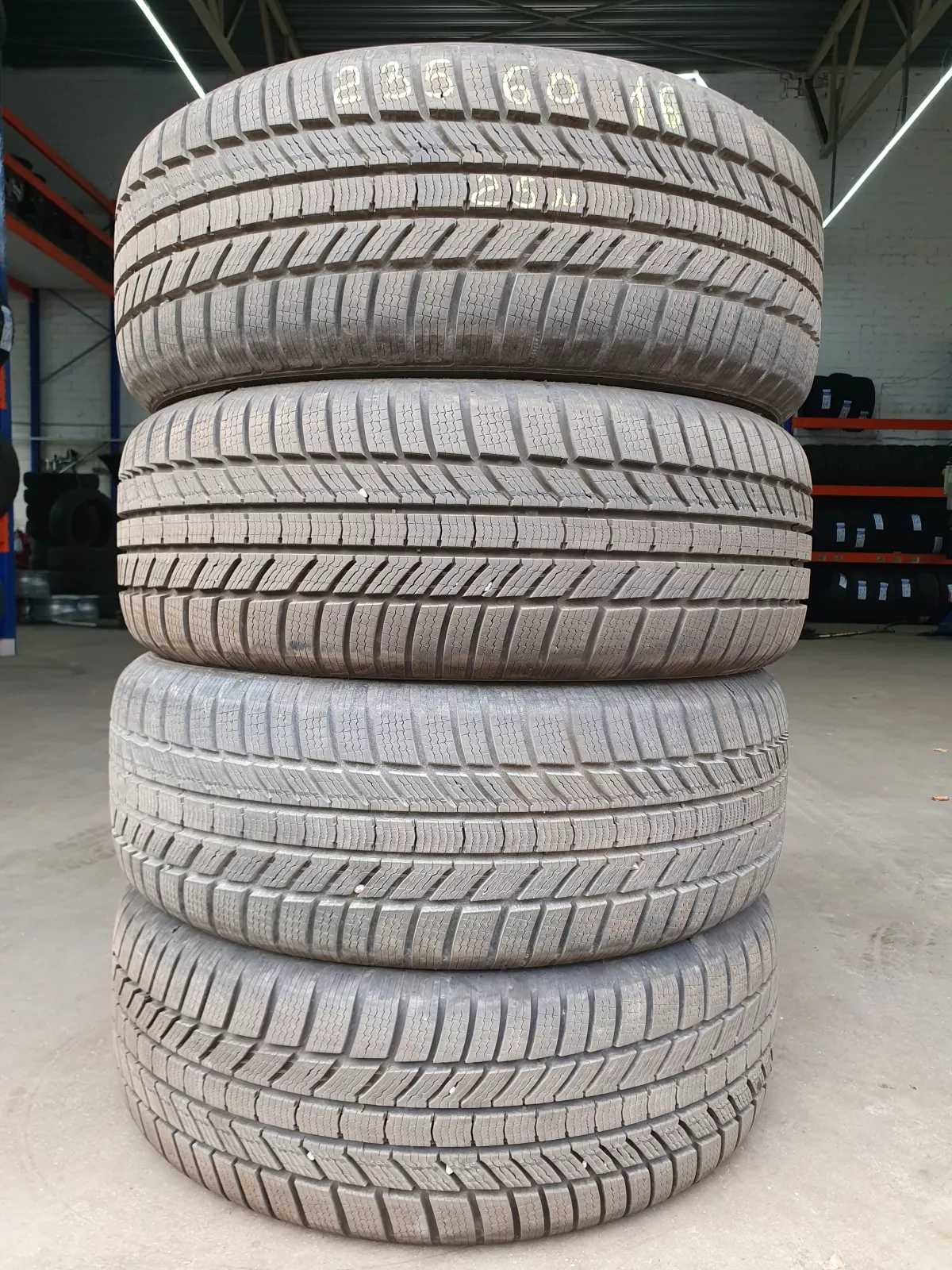 Continental WinterContact ts870 235/60R16