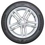 Bridgestone Blizzak LM005 235/45R20 100H XL padangos