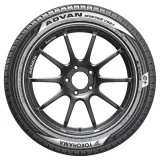 Yokohama V907 315/40R21 115W XL padangos
