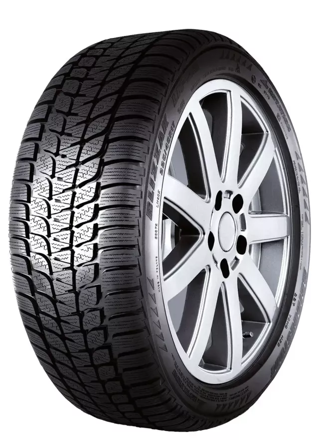 Bridgestone Blizzak LM25 245/45R18 96V RFT padangos