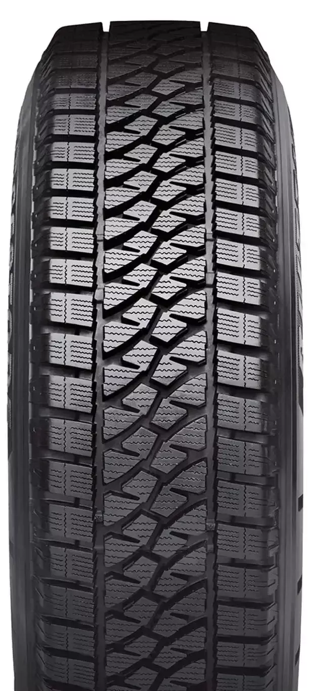 Bridgestone Blizzak W810 215/75R16C 113/111R padangos