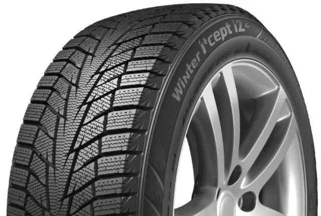 Hankook Winter Icept IZ2 W616 Friction Nordic Compound 205/70R15 96T padangos (2019 m.)