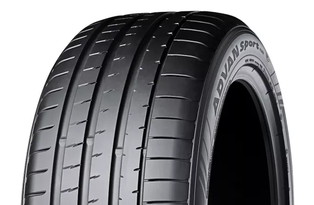 Yokohama DEMO Advan Sport V107E (*) 315/35R22 111Y XL padangos