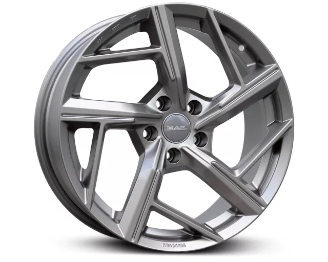 MAK Qvattro ratlankiai 5×112 R18 ET39 8J