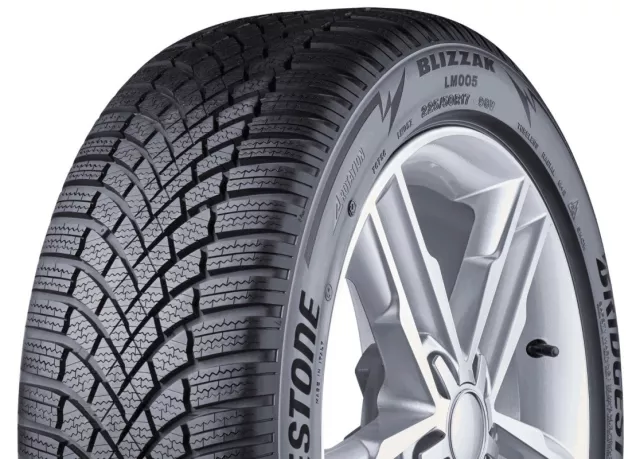 Bridgestone Blizzak LM-005 245/45R18 100V XL padangos