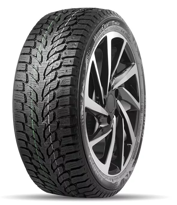 Kumho WI32 Studdable 215/65R16 102T padangos