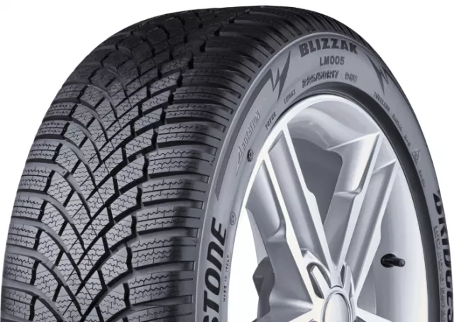 Bridgestone Blizzak LM-005 185/60R15 88T XL padangos