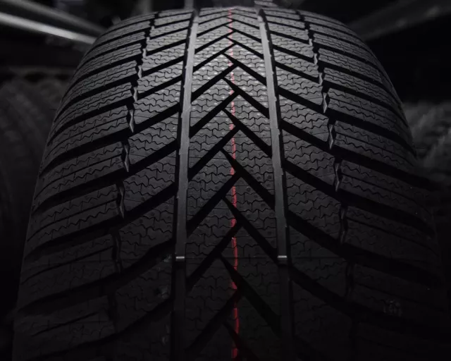 Bridgestone Blizzak LM-005 255/45R19 104V XL padangos