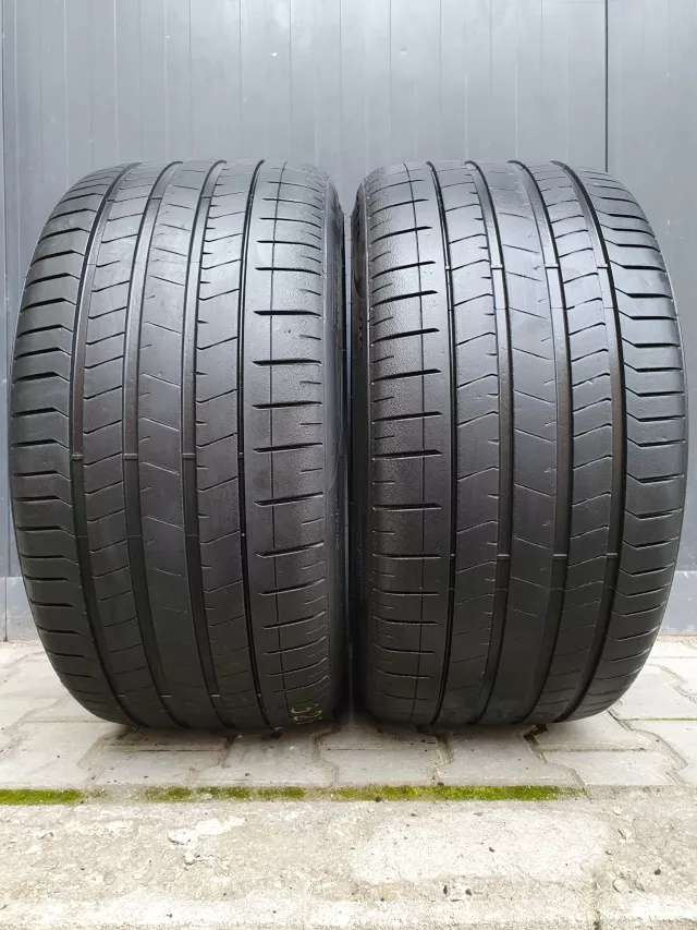 Pirelli P Zero 325/30 R23