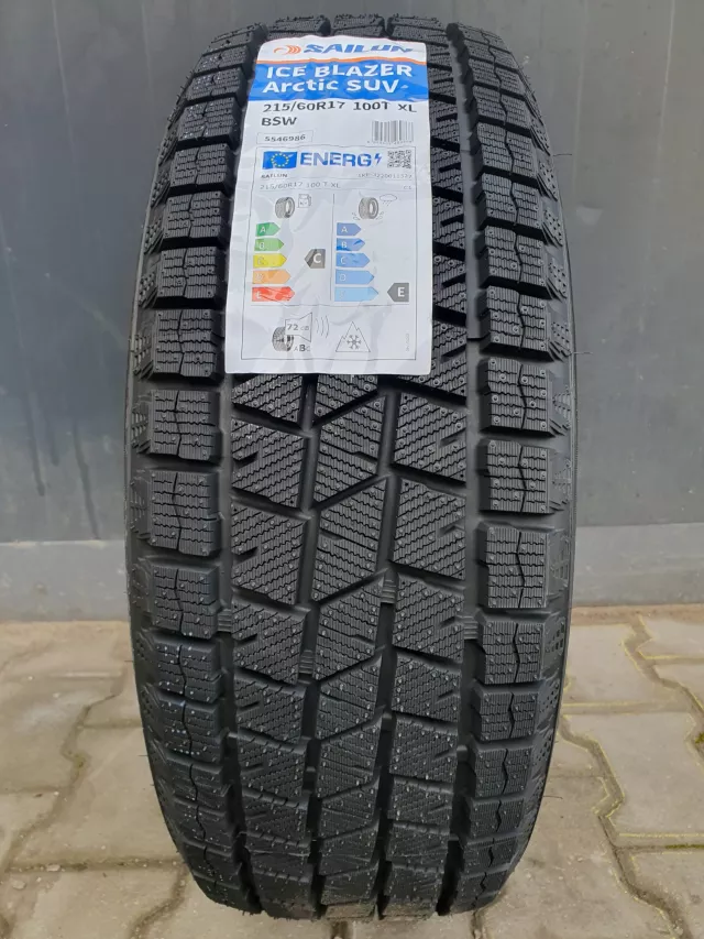 SAILUN ICE BLAZER ARCTIC SUV 215/60 R17 100T XL