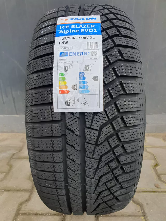 SAILUN ICE BLAZER ALPINE EVO 1 225/50 R17 98V XL M+S