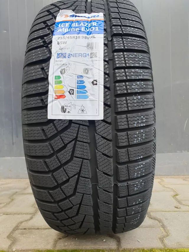 SAILUN ICE BLAZER ALPINE EVO 1 225/45 R18 95V XL M+S