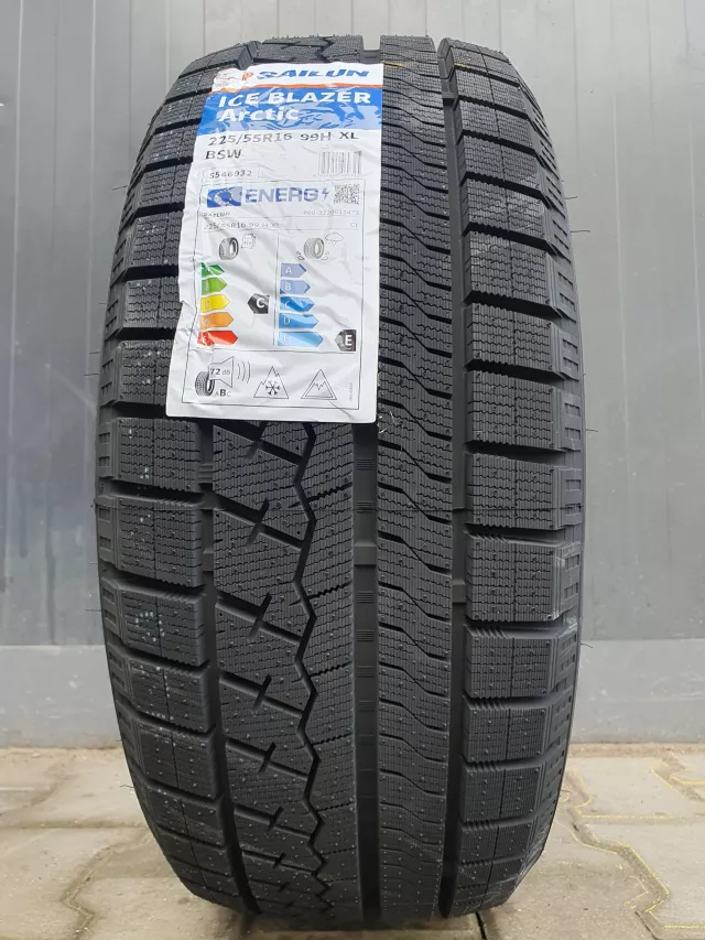 SAILUN ICE BLAZER ARCTIC 225/55 R16 99H XL