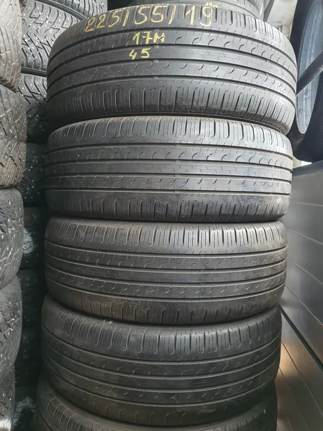 Goodyear EfficientGrip 4×4 SUV 225/55 R19