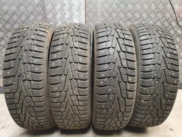 Roadstone Winguard win Spike 185/60R15