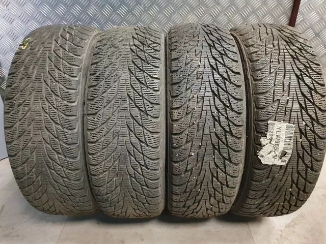 Nokian Hakkapeliitta R2 žiemines padangos 185/65R15