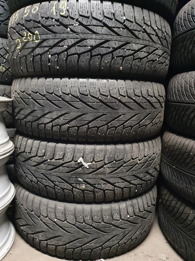 Nokian naudotos padangos  235/50R19