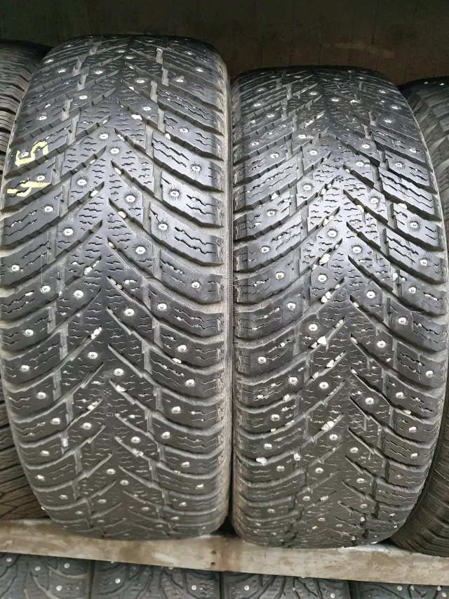 Nokian Hakkapellitta10 195/65R15 dygliuotos padangos