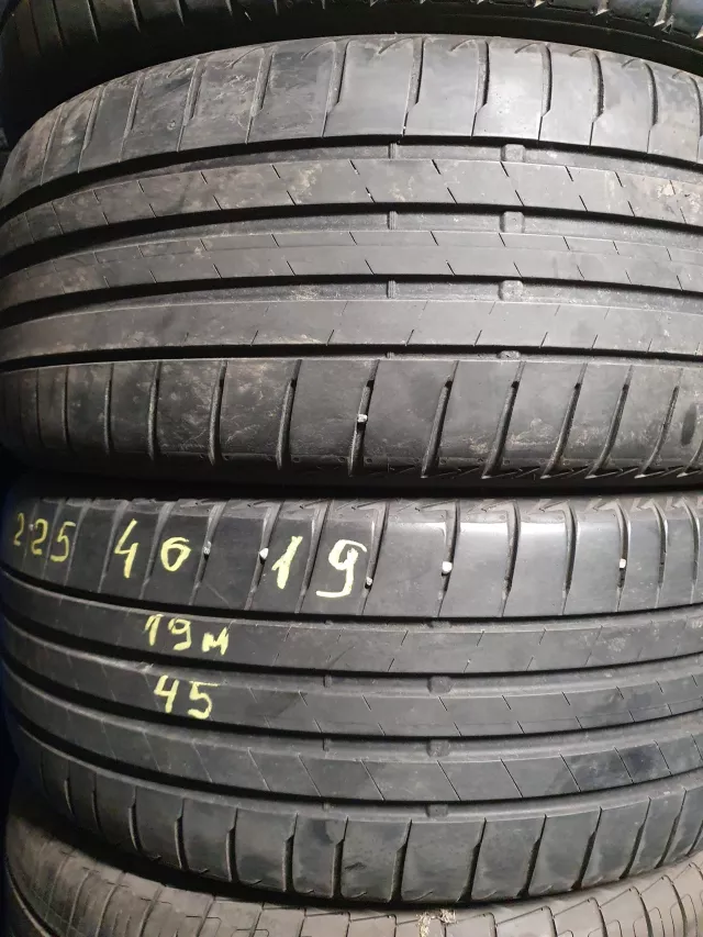 Bridgestone 225/40R19 padangos