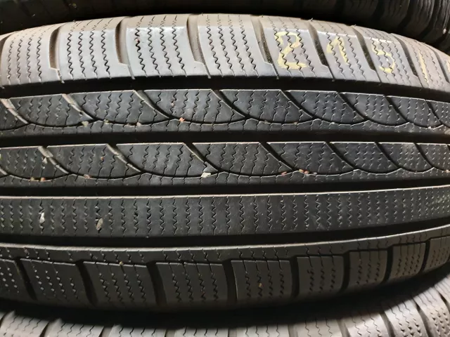 Tracmax s210 215/60R17 padangos