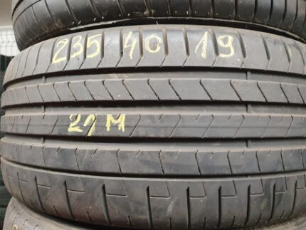 Pirelli Pzero 235/40R19