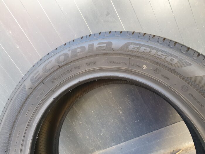 Bridgestone Ecopia ep150 205/55R16 - Image 2