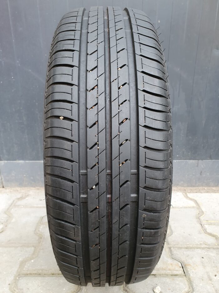Bridgestone Ecopia 195/65 R15 - Image 1