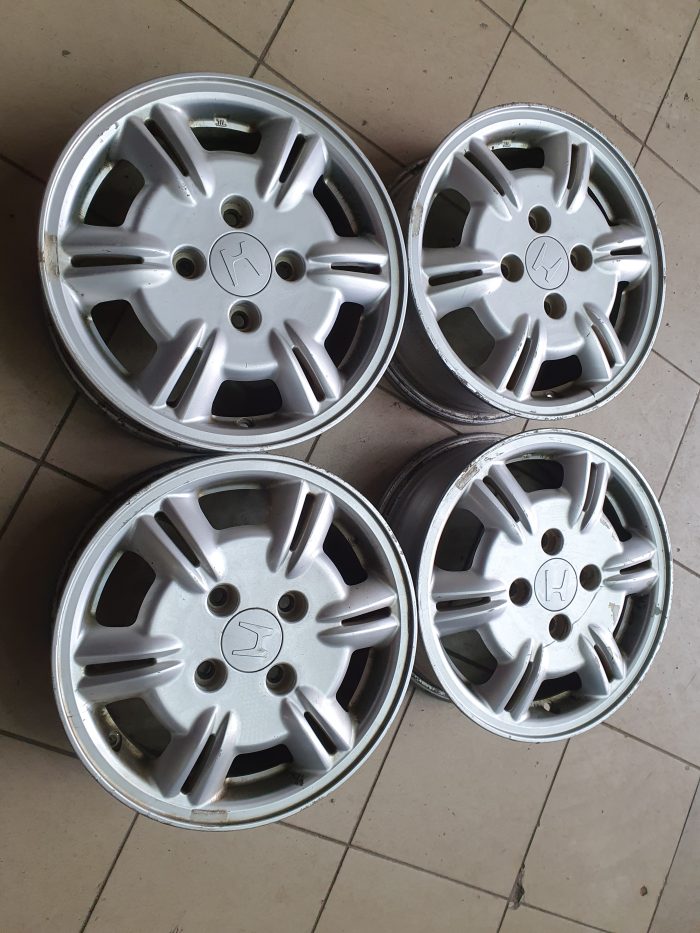Honda ratlankiai 4x114.3 R15 - Image 1
