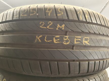 Kleber Dynaxer UHP 225/45R17