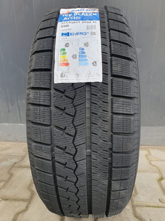 SAILUN ICE BLAZER ARCTIC 225/55R17 101H XL - Image 1