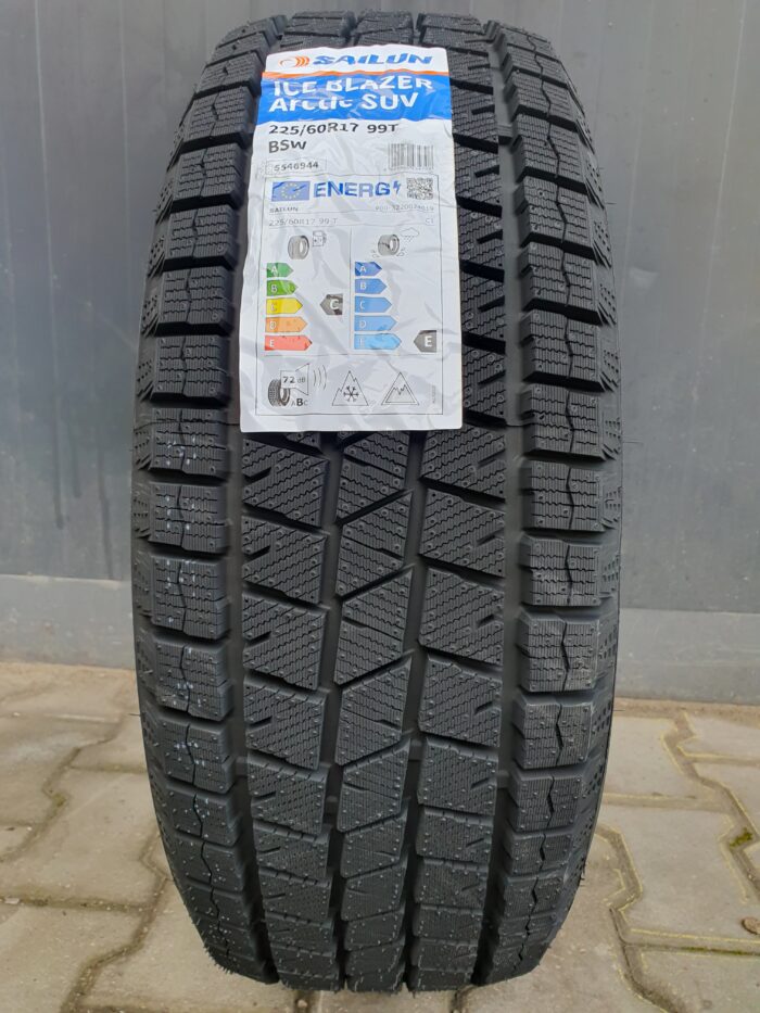 SAILUN ICE BLAZER ARCTIC SUV 225/60 R17 99T M+S - Image 1