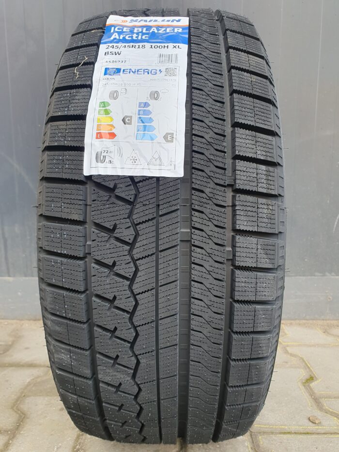 SAILUN ICE BLAZER ARCTIC 245/45 R18 100H XL - Image 1